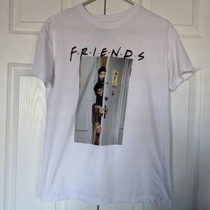 Friends T-Shirt Men's Small